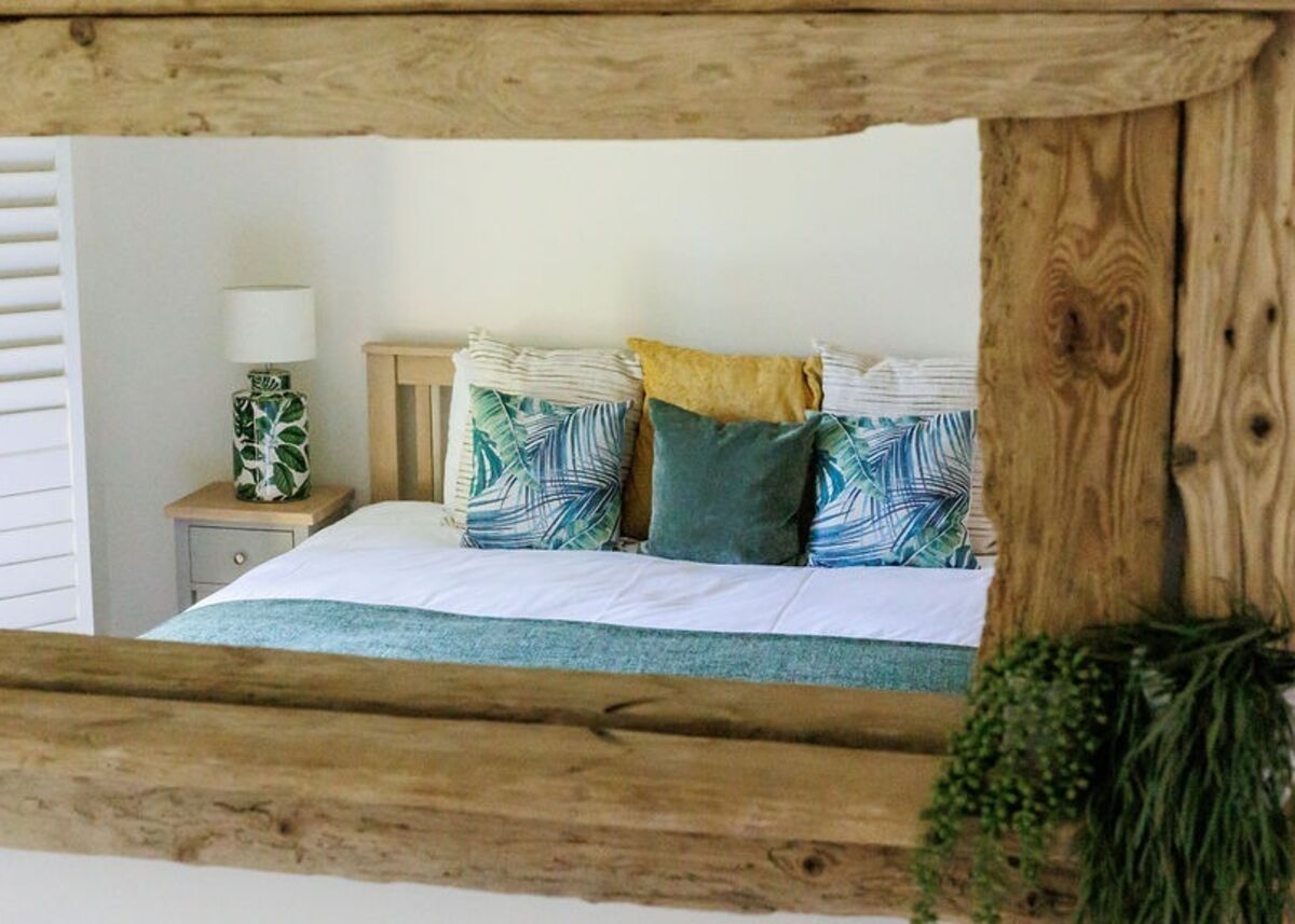 imgi_21_TheSummerHouse-9.jpg
